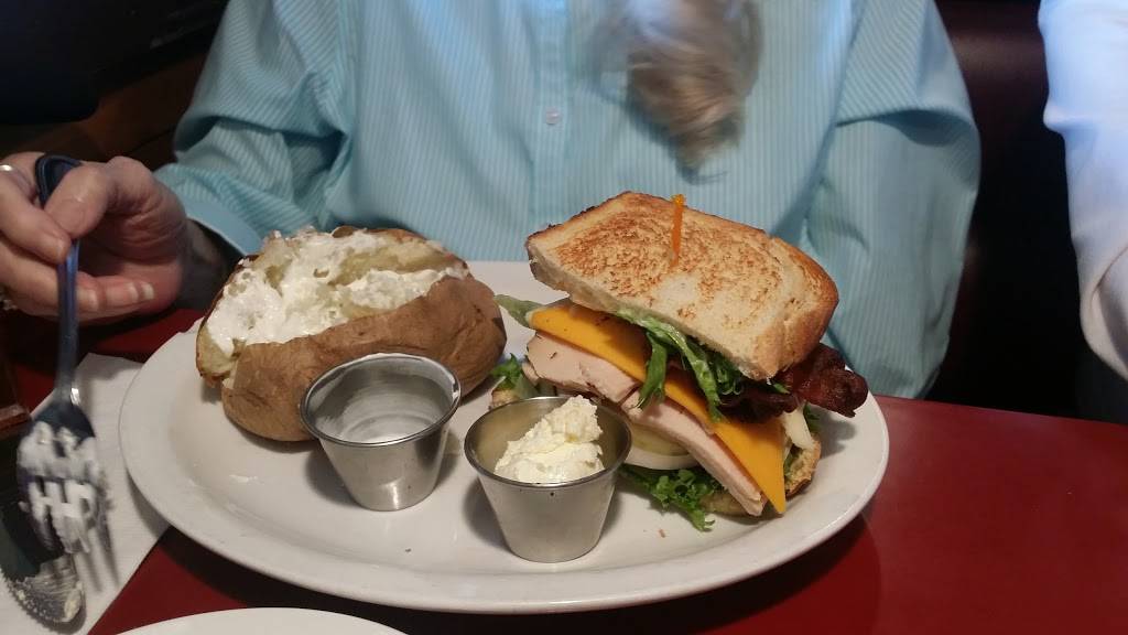 Original Roadhouse Grill | restaurant | 8490 Rosedale Hwy, Bakersfield, CA 93312, USA | 6615878039 OR +1 661-587-8039