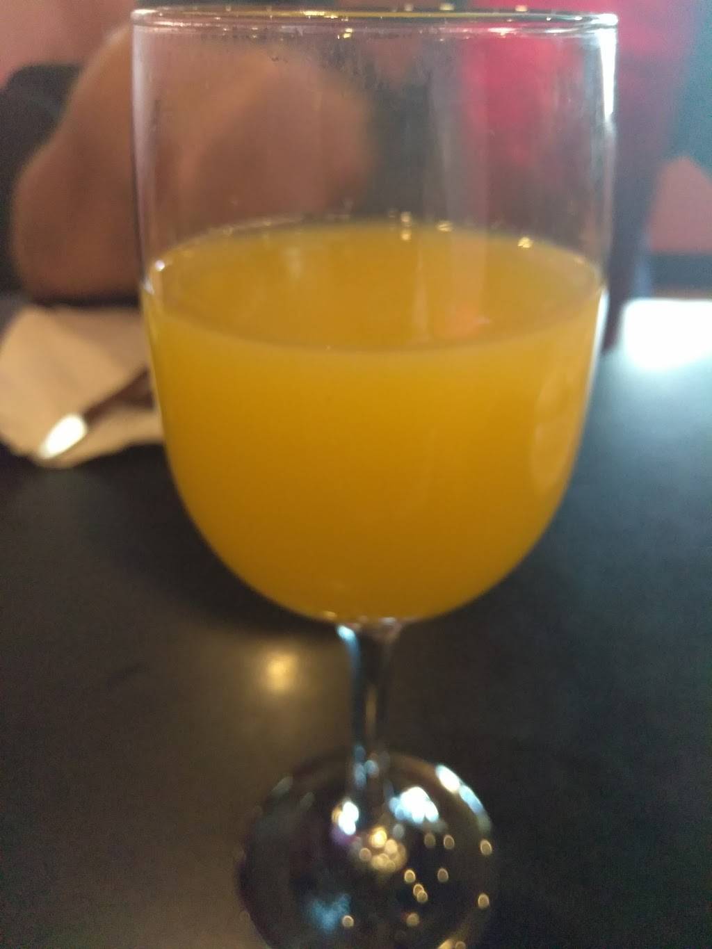 La Famiglia | restaurant | 992 Tamiami Trail, Port Charlotte, FL 33953, USA | 9412357492 OR +1 941-235-7492