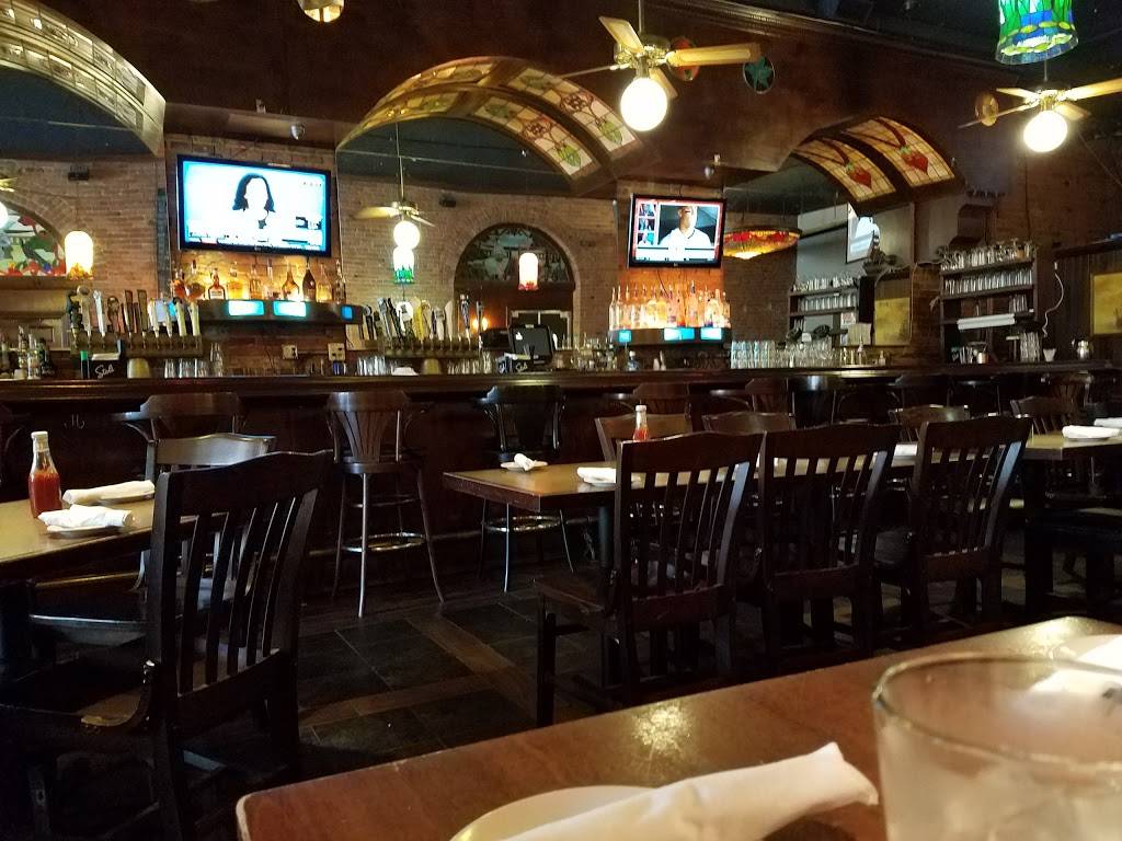 Harbor House | restaurant | 440 Clinton St, Detroit, MI 48226, USA | 3139679900 OR +1 313-967-9900