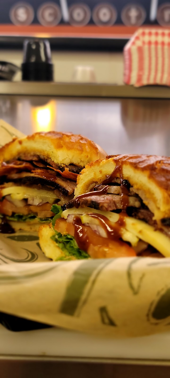 Scootrz Deli & BBQ | restaurant | 2670 N State St, Ukiah, CA 95482, USA | 7074726330 OR +1 707-472-6330