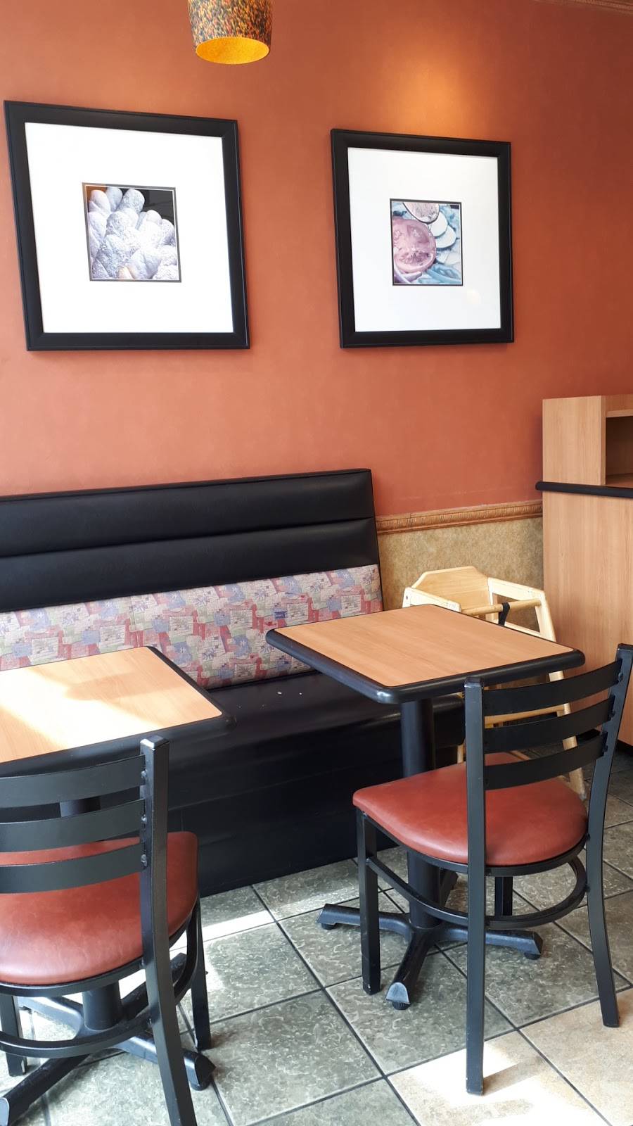 Subway Restaurants | restaurant | 2750 W Devon Ave, Chicago, IL 60659, USA | 7739770466 OR +1 773-977-0466