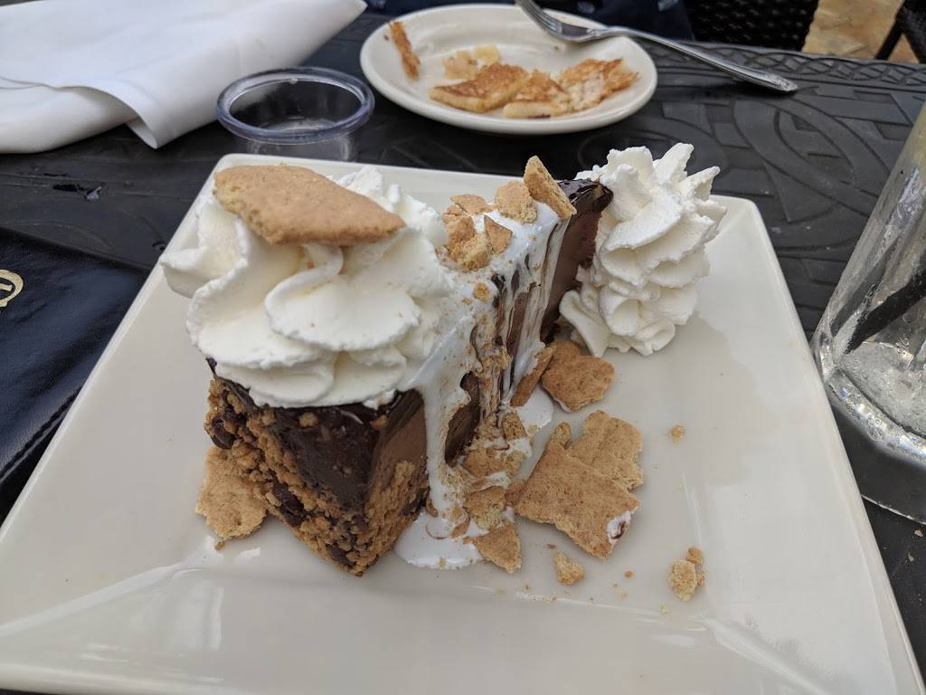 The Cheesecake Factory | restaurant | 3975 Townsfair Way, Columbus, OH 43219, USA | 6144187600 OR +1 614-418-7600