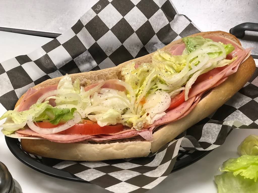 Amore Pizza and Pasta | restaurant | 100 W Schuylkill Rd suite 5, Pottstown, PA 19465, USA | 6103233240 OR +1 610-323-3240