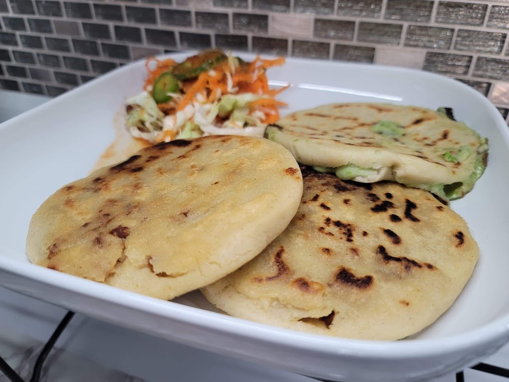 Pupusaria Express | restaurant | 25733 20th Ave S, Des Moines, WA 98198, USA | 2069197787 OR +1 206-919-7787