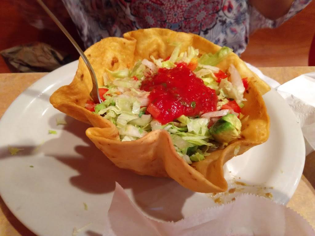 Pepes | restaurant | 7915 West, FL-40, Ocala, FL 34482, USA | 3522918888 OR +1 352-291-8888