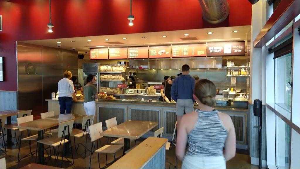 Chipotle Mexican Grill | restaurant | 6040 Gurnee Mills Cir E E, Gurnee, IL 60031, USA | 8474064003 OR +1 847-406-4003