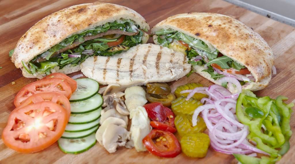 District Pizza | restaurant | 3277 M St NW, Washington, DC 20007, USA | 2026812997 OR +1 202-681-2997