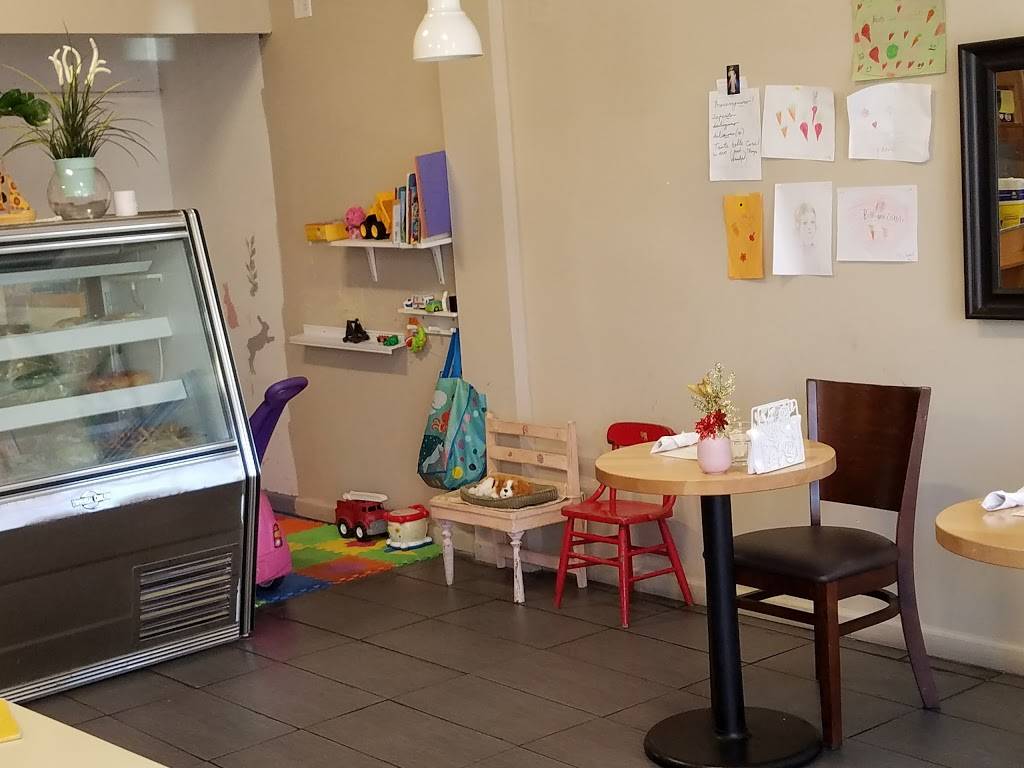 Beets and Carrots | restaurant | 9905 3rd Ave, Brooklyn, NY 11209, USA | 7183335011 OR +1 718-333-5011