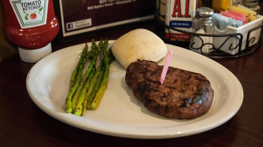 DJs Steakhouse | restaurant | 836 Bypass Rd, Winchester, KY 40391, USA | 8597379513 OR +1 859-737-9513