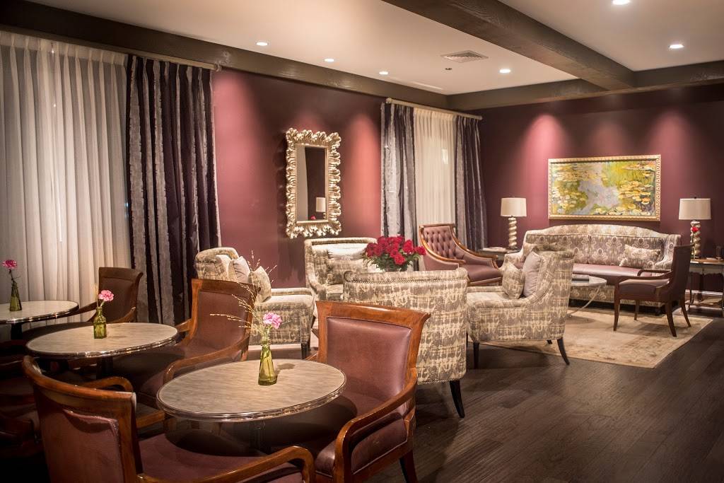 The Bistro & Wine Bar | restaurant | 35 Landmark Dr, Plymouth, MA 02360, USA | 5082092324 OR +1 508-209-2324