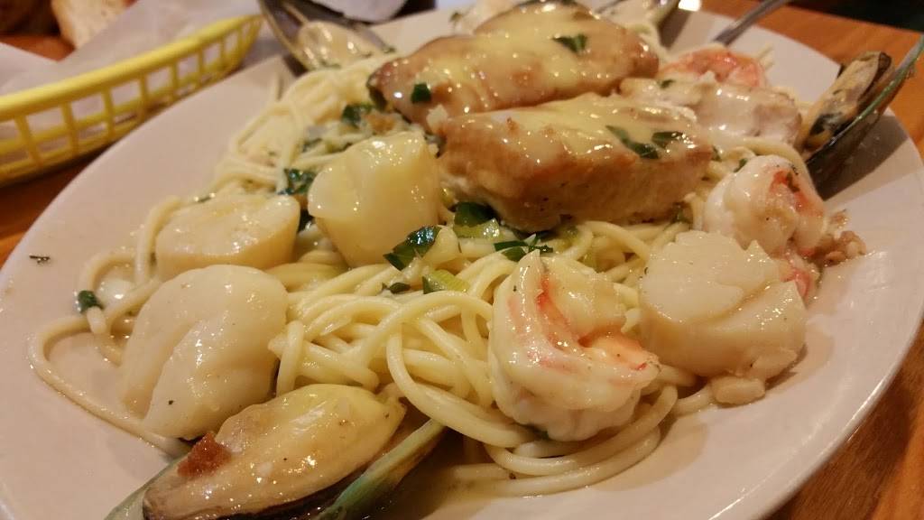 Stefano Greek Italian Restaurant | restaurant | 8600 N 56th St, Temple Terrace, FL 33617, USA | 8139891014 OR +1 813-989-1014