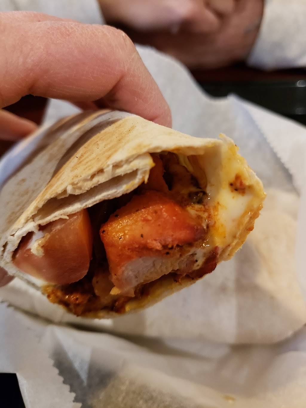 Shawarma House | restaurant | 17385 W Bluemound Rd, Brookfield, WI 53185, USA | 2629389300 OR +1 262-938-9300