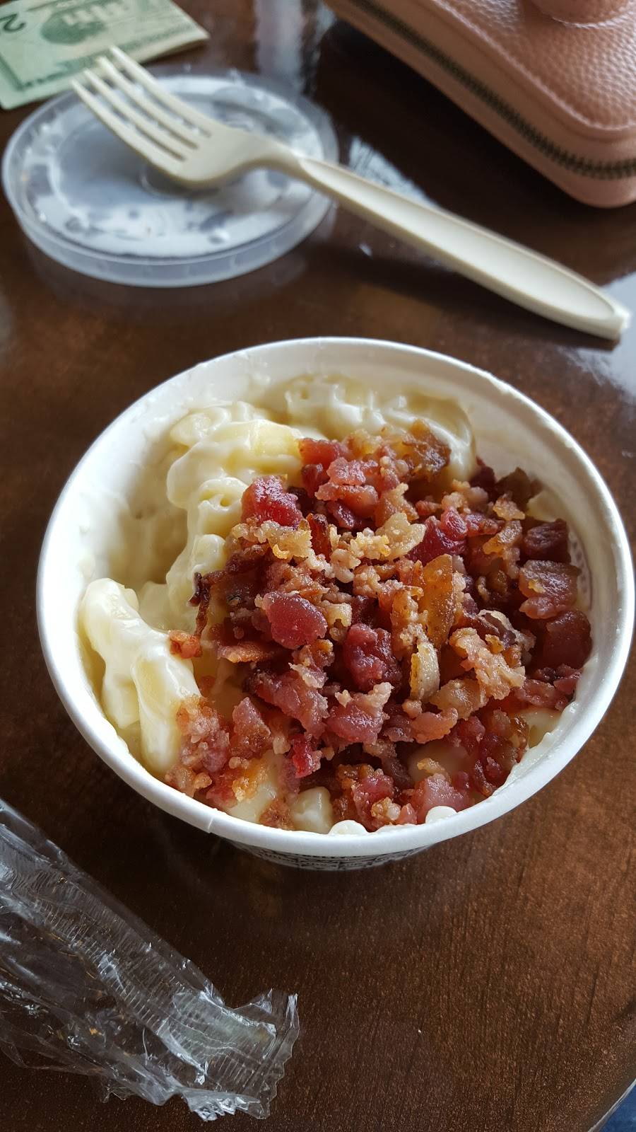 Potbelly Sandwich Shop | restaurant | Retail D, 30 Forbes Rd #4, Braintree, MA 02184, USA | 7816026140 OR +1 781-602-6140