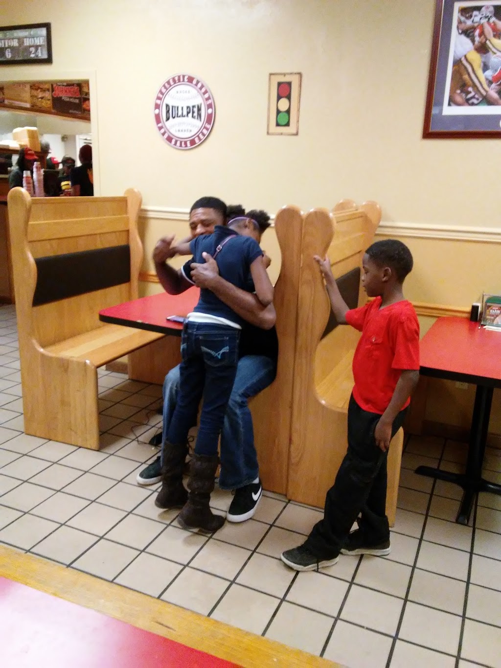 Johnnys Pizza House | meal delivery | 6770 Kinloch St, Winnsboro, LA 71295, USA | 3184353731 OR +1 318-435-3731