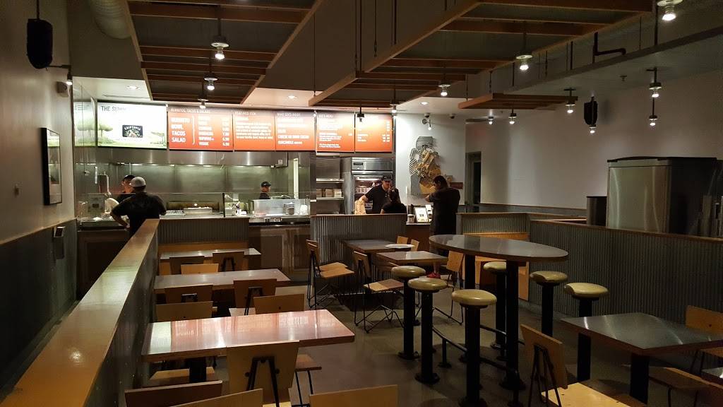 Chipotle Mexican Grill | restaurant | 118 E John Carpenter Fwy Ste 160, Irving, TX 75062, USA | 9729573100 OR +1 972-957-3100