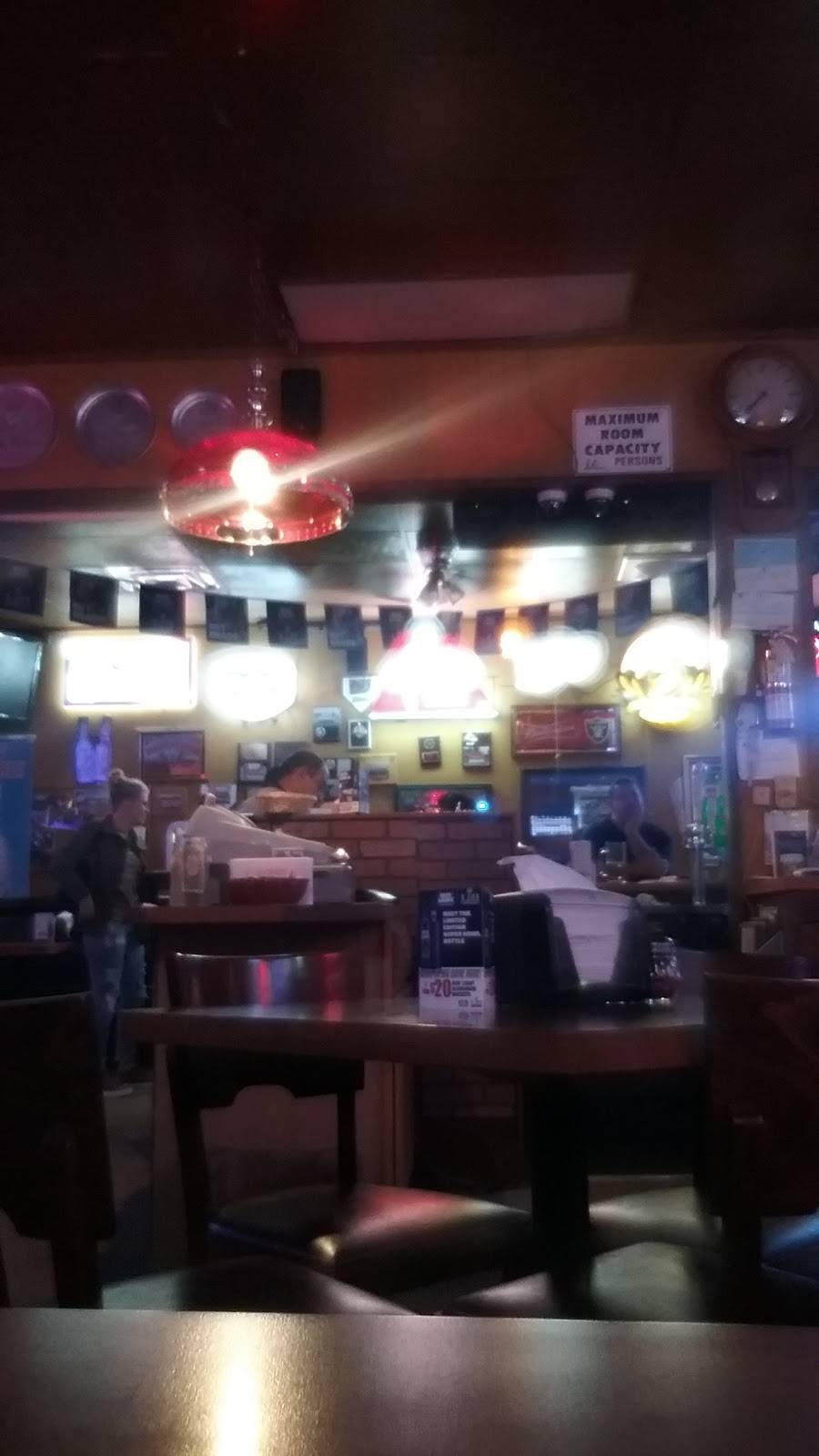 B & Js Pizza & Sandwiches | restaurant | 9653 Base Line Rd, Rancho Cucamonga, CA 91730, USA | 9099870757 OR +1 909-987-0757