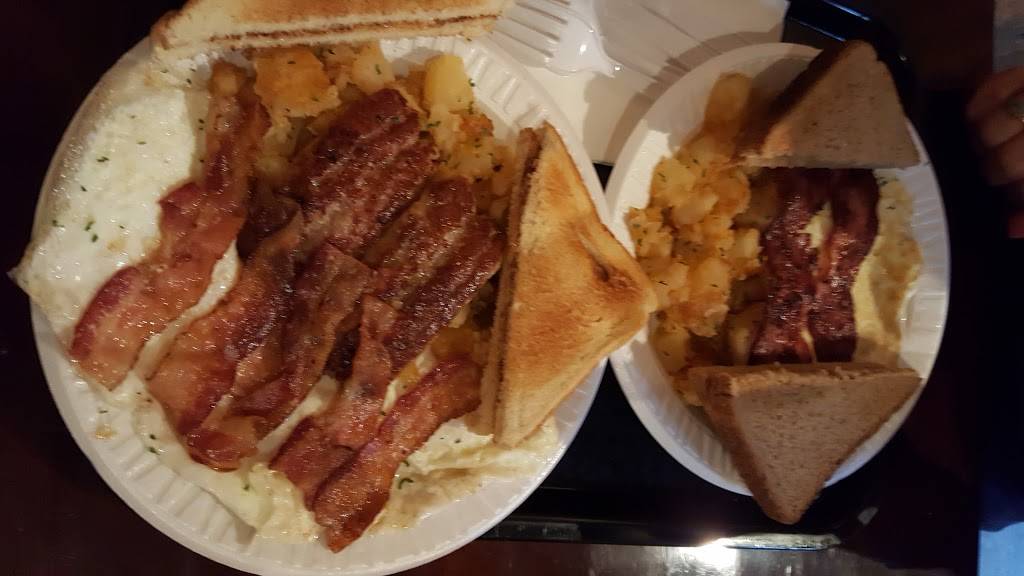 Bravos | restaurant | 377 Seneca Ave, Ridgewood, NY 11385, USA | 7188210492 OR +1 718-821-0492