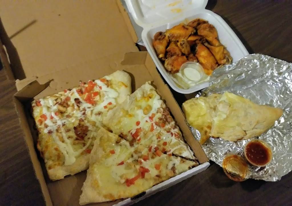 Campus Pizza | restaurant | 22 E 4th St, Bethlehem, PA 18015, USA | 6108676222 OR +1 610-867-6222