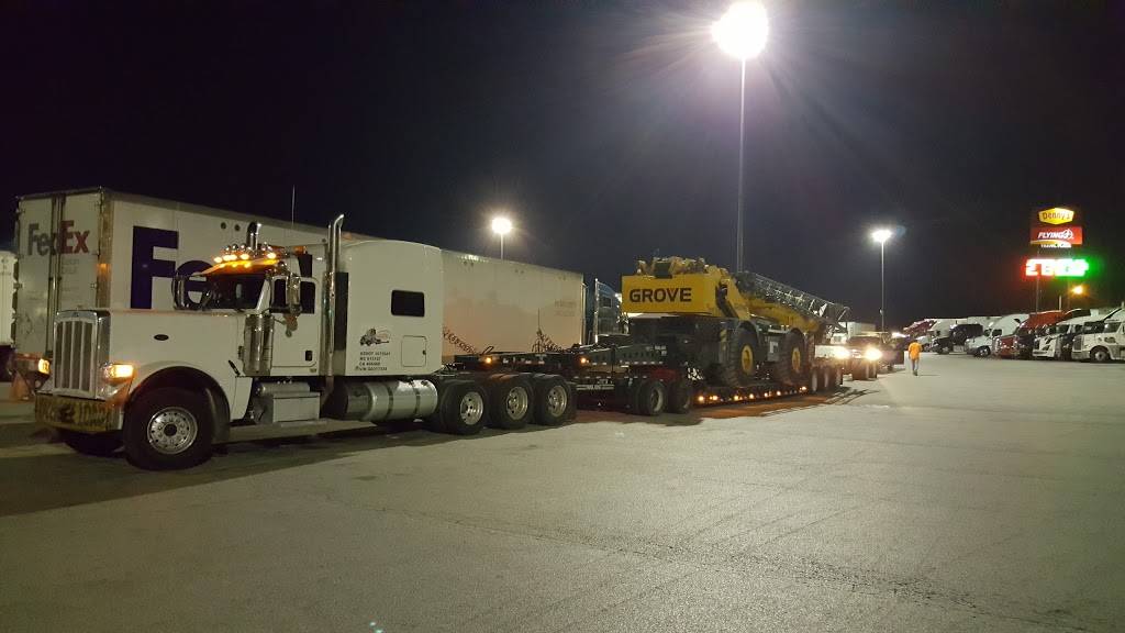 Flying J Travel Center | restaurant | 2962 E 500 N, Whiteland, IN 46184, USA | 3175351124 OR +1 317-535-1124