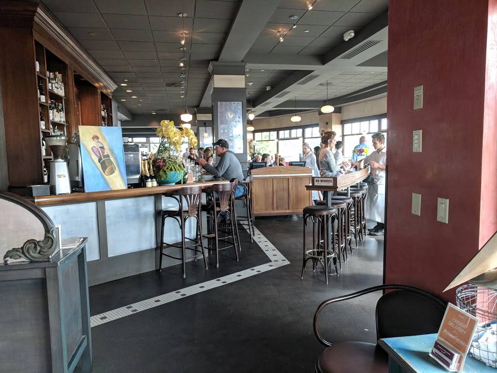 Le Grand Bistro Americain | restaurant | 2220 Carillon Point, Kirkland, WA 98033, USA | 4258287778 OR +1 425-828-7778