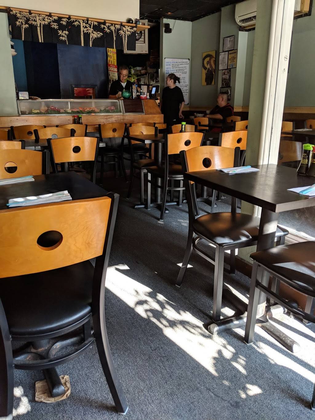 Sushi West | restaurant | 556 Hudson St, New York, NY 10014, USA | 2123371023 OR +1 212-337-1023