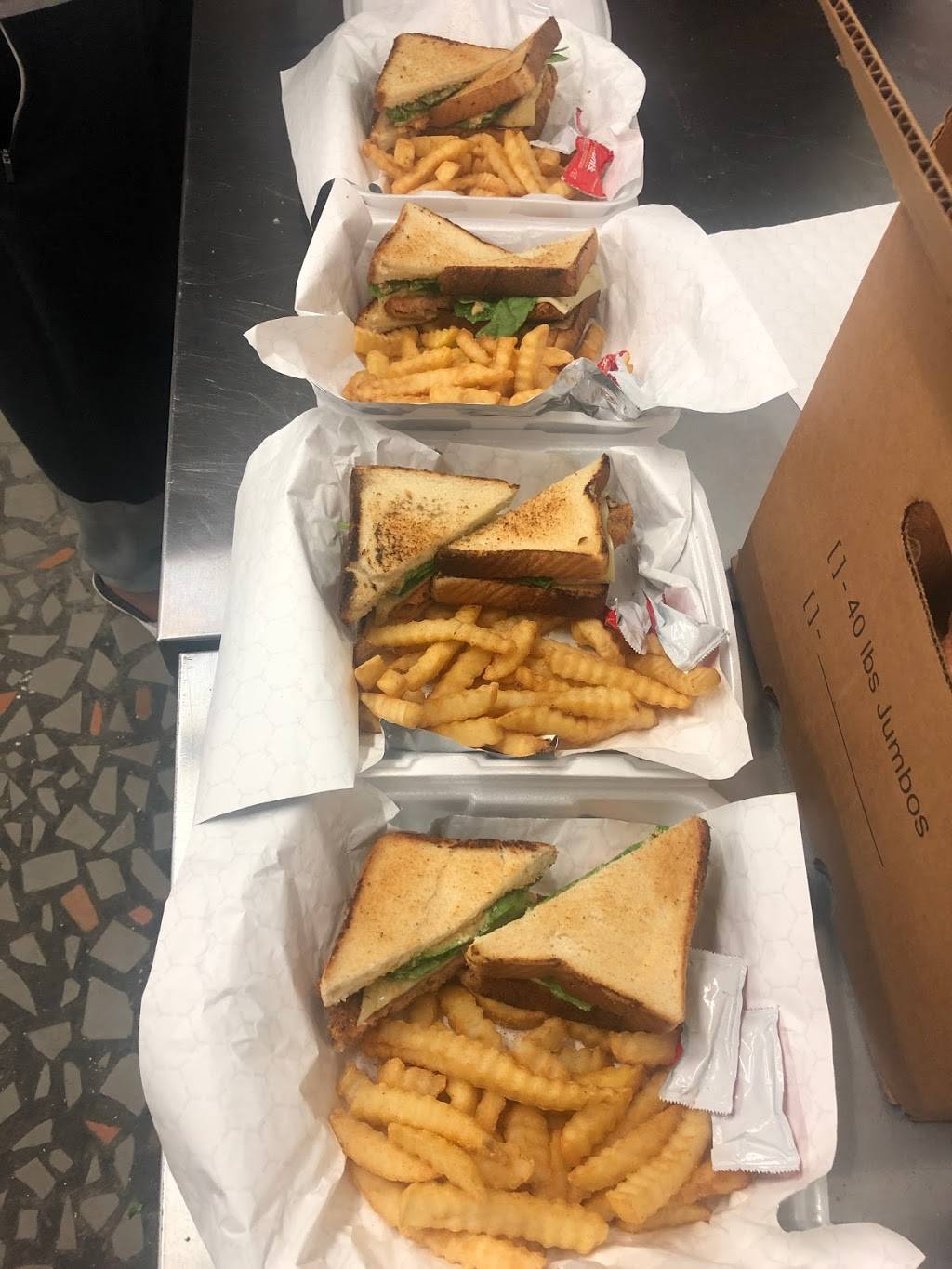 Trap Fusion | restaurant | 4637 Boeingshire Dr, Memphis, TN 38116, USA | 9012075565 OR +1 901-207-5565