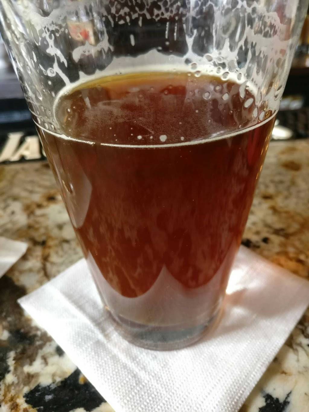 R Bar | restaurant | 3331 W 8th St, Los Angeles, CA 90005, USA | 2133877227 OR +1 213-387-7227