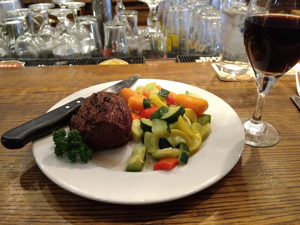 The Whale & Ale | night club | 327 W 7th St, San Pedro, CA 90731, USA | 3108320363 OR +1 310-832-0363