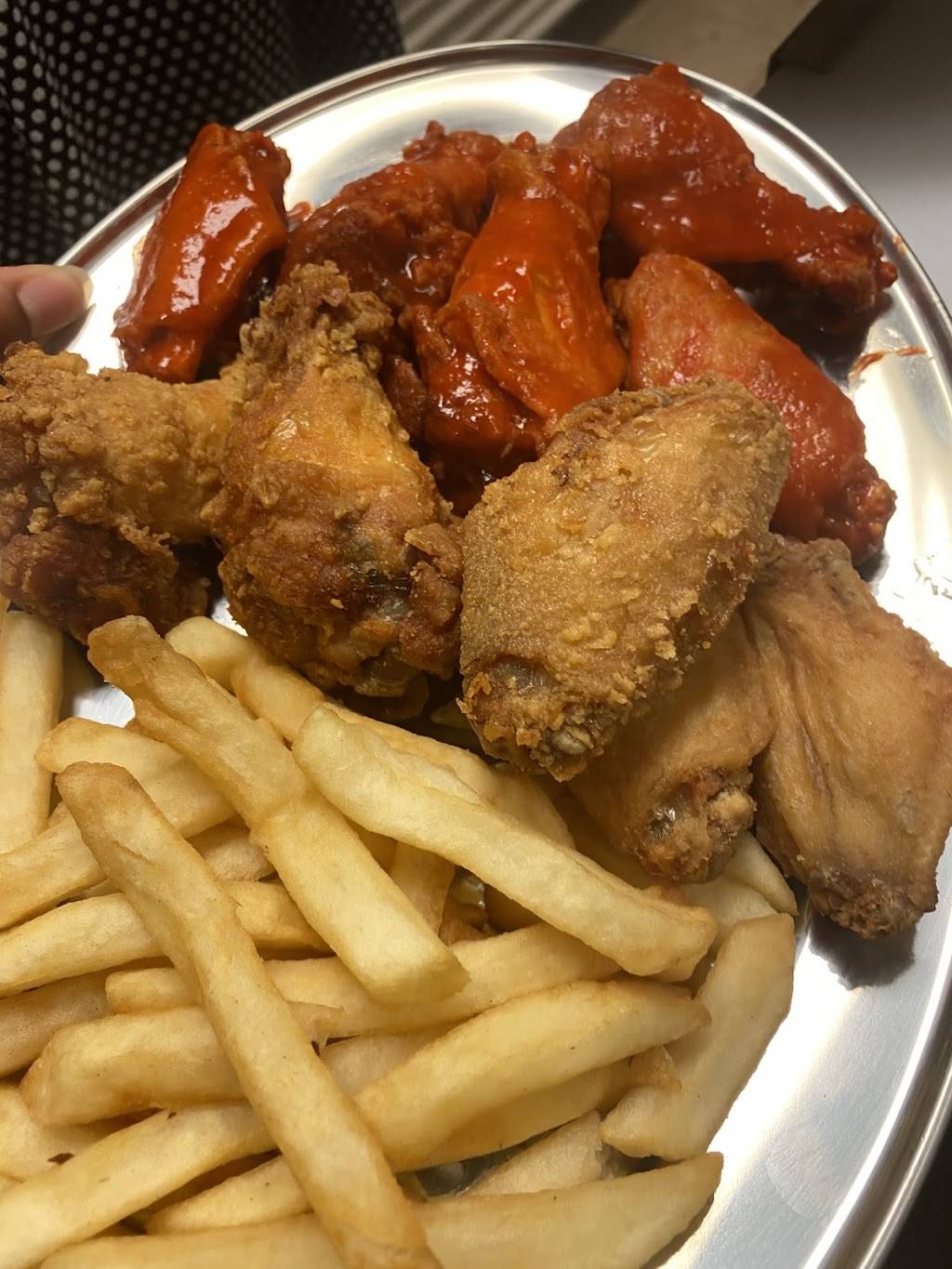 Mix Grill & Wings Halal | restaurant | 5713 Gravois Ave, St. Louis, MO 63116, USA | 3143008331 OR +1 314-300-8331