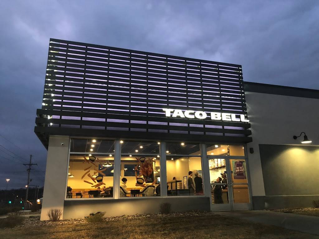 Taco Bell | meal takeaway | 5704 E Red Bridge Rd, Kansas City, MO 64137, USA | 8167670608 OR +1 816-767-0608
