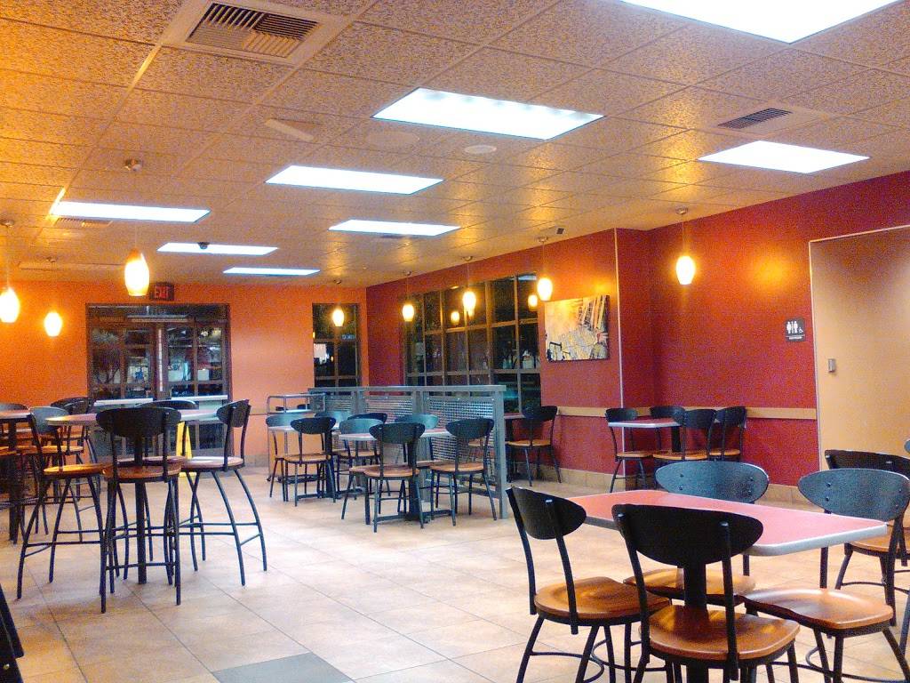 Jack in the Box | restaurant | 3911 Irvine Blvd, Irvine, CA 92602, USA | 7148324590 OR +1 714-832-4590