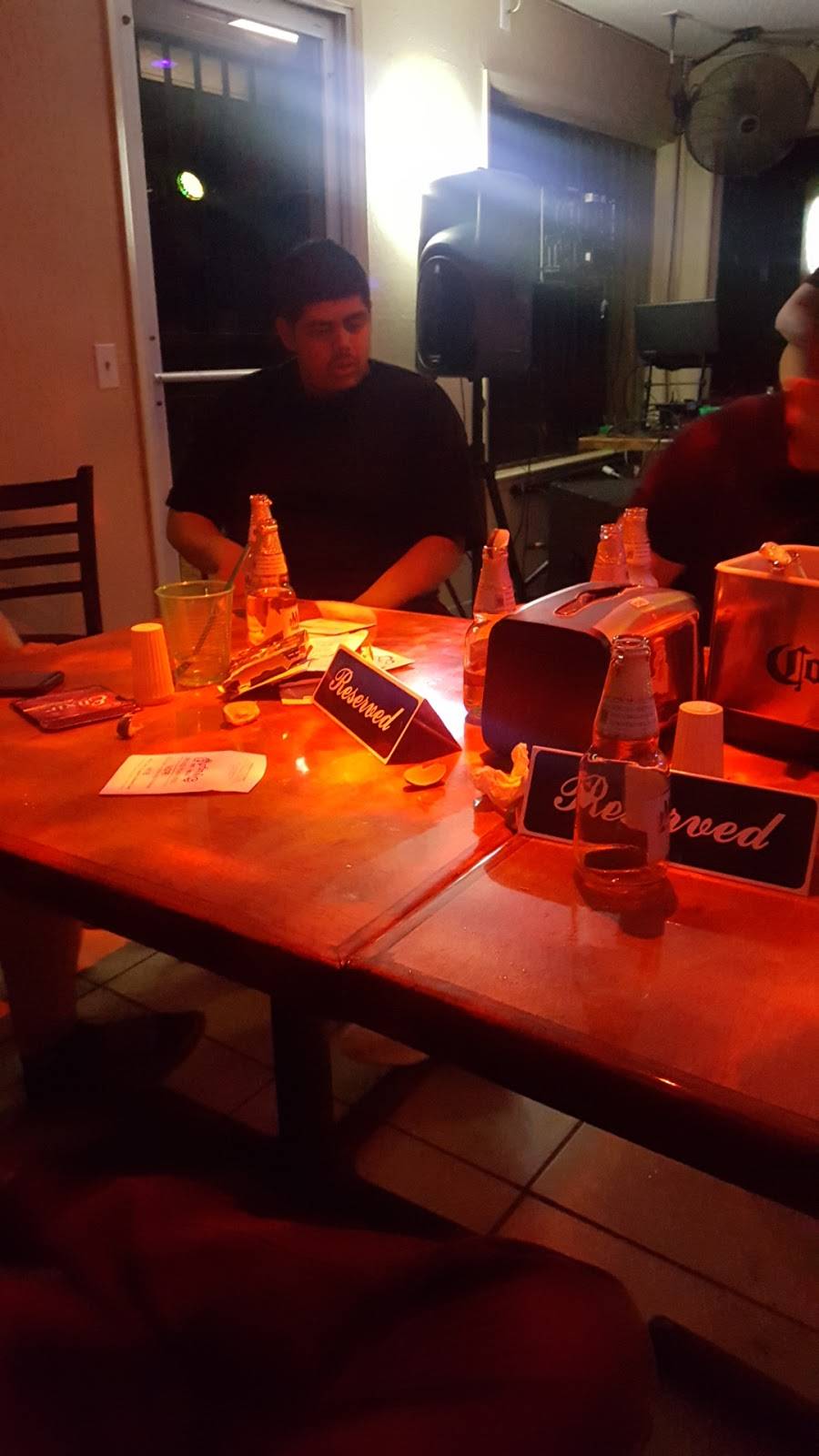 La Esquinita Pollos Asados | restaurant | 207 Percy Ave, Yuba City, CA 95991, USA | 5308457662 OR +1 530-845-7662