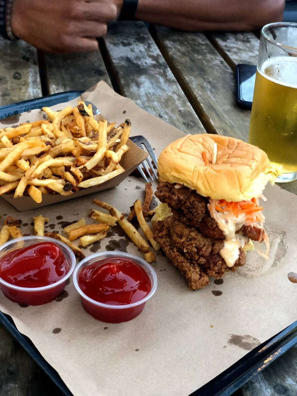 BRD | restaurant | R. House, 301, W 29th St, Baltimore, MD 21211, USA | 4436811905 OR +1 443-681-1905