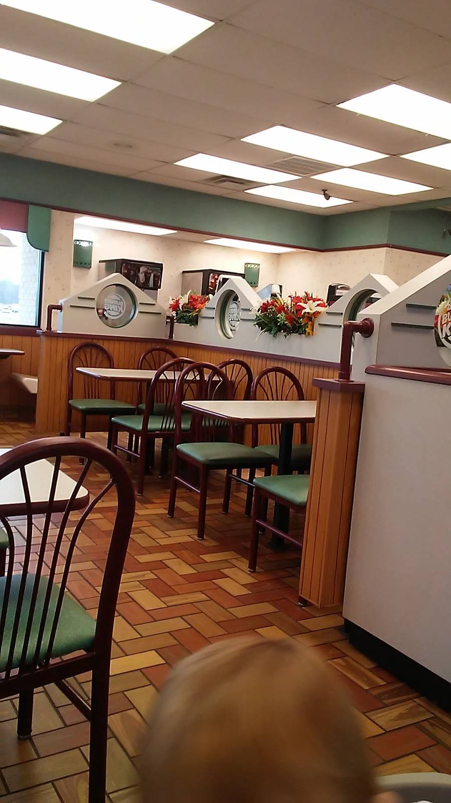 Burger King | restaurant | 8961 Ohio River Rd, Wheelersburg, OH 45694, USA | 7405746017 OR +1 740-574-6017