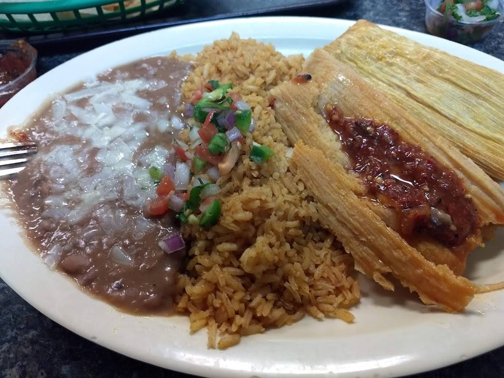 La Bufa | restaurant | 9936 Sierra Ave, Fontana, CA 92335, USA | 9093554588 OR +1 909-355-4588