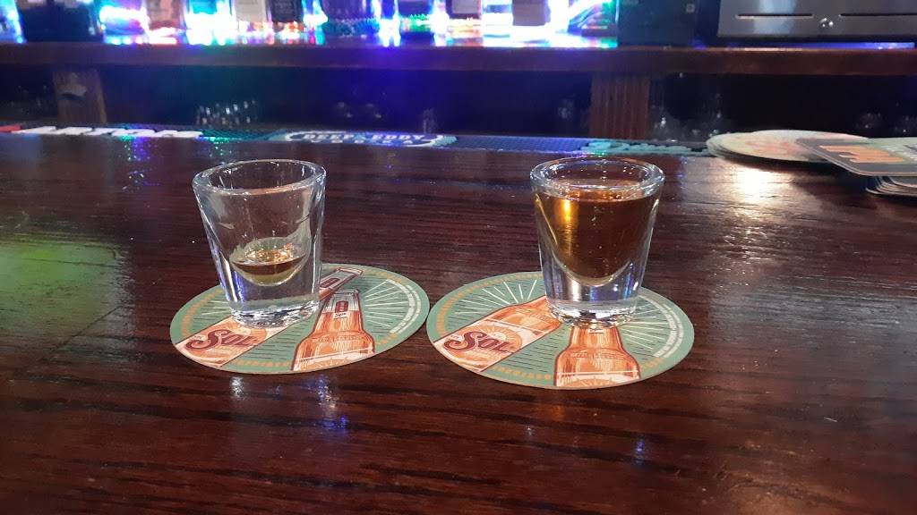 Brian Dempseys | restaurant | 3931 Bell Blvd, Bayside, NY 11361, USA | 7186313024 OR +1 718-631-3024