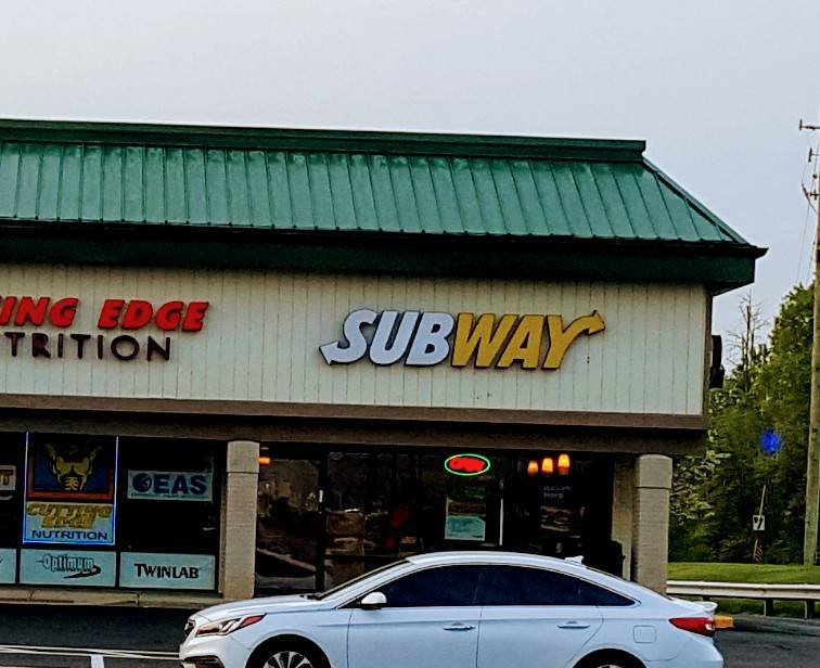 Subway | restaurant | 8280 Center Run Dr, Indianapolis, IN 46250, USA | 3178413030 OR +1 317-841-3030