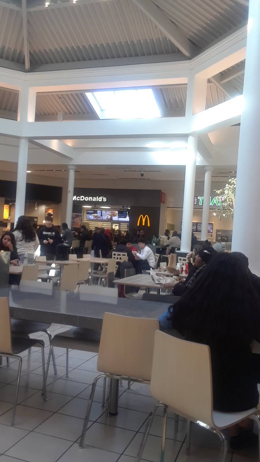 McDonalds | cafe | 3500 East-West Hwy, Hyattsville, MD 20782, USA | 3015597985 OR +1 301-559-7985