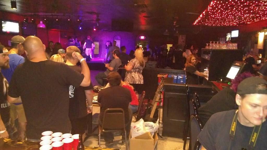 Simons After Dark | restaurant | 4936 Allen Rd, Allen Park, MI 48101, USA | 3133888808 OR +1 313-388-8808