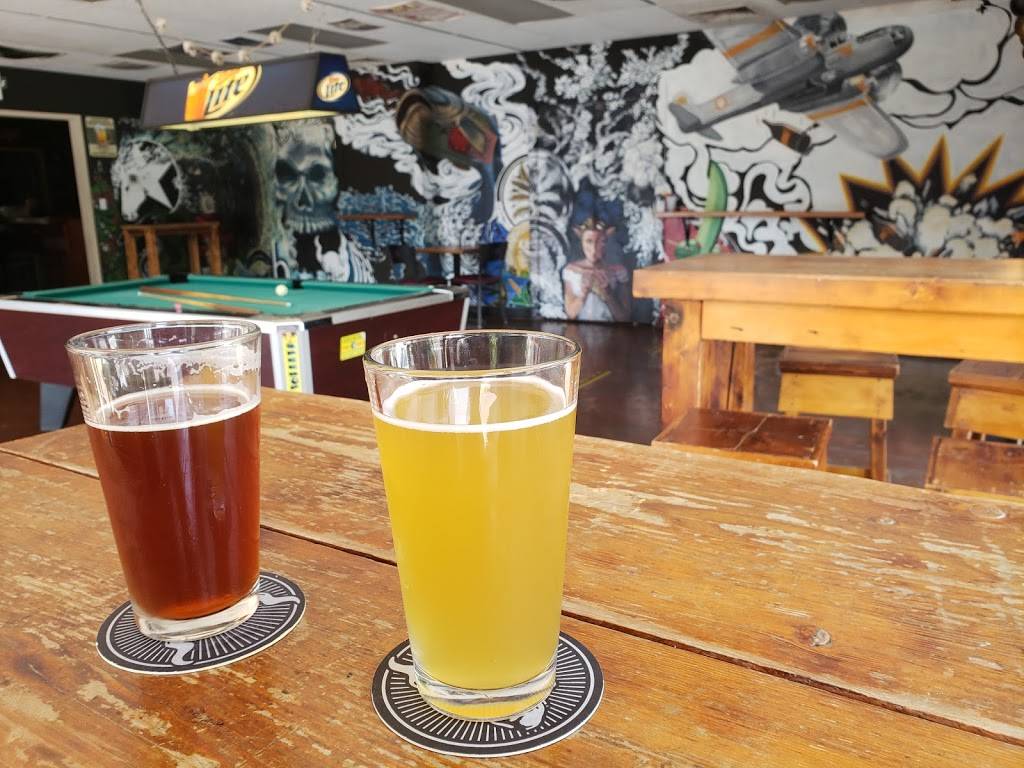 Radicle Effect Brewerks | restaurant | 1340 31st St, Rock Island, IL 61201, USA | 3092837605 OR +1 309-283-7605