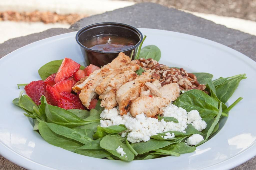 JJ Winns Restaurant & Lounge | restaurant | 13508 OH-15, Montpelier, OH 43543, USA | 4194850700 OR +1 419-485-0700