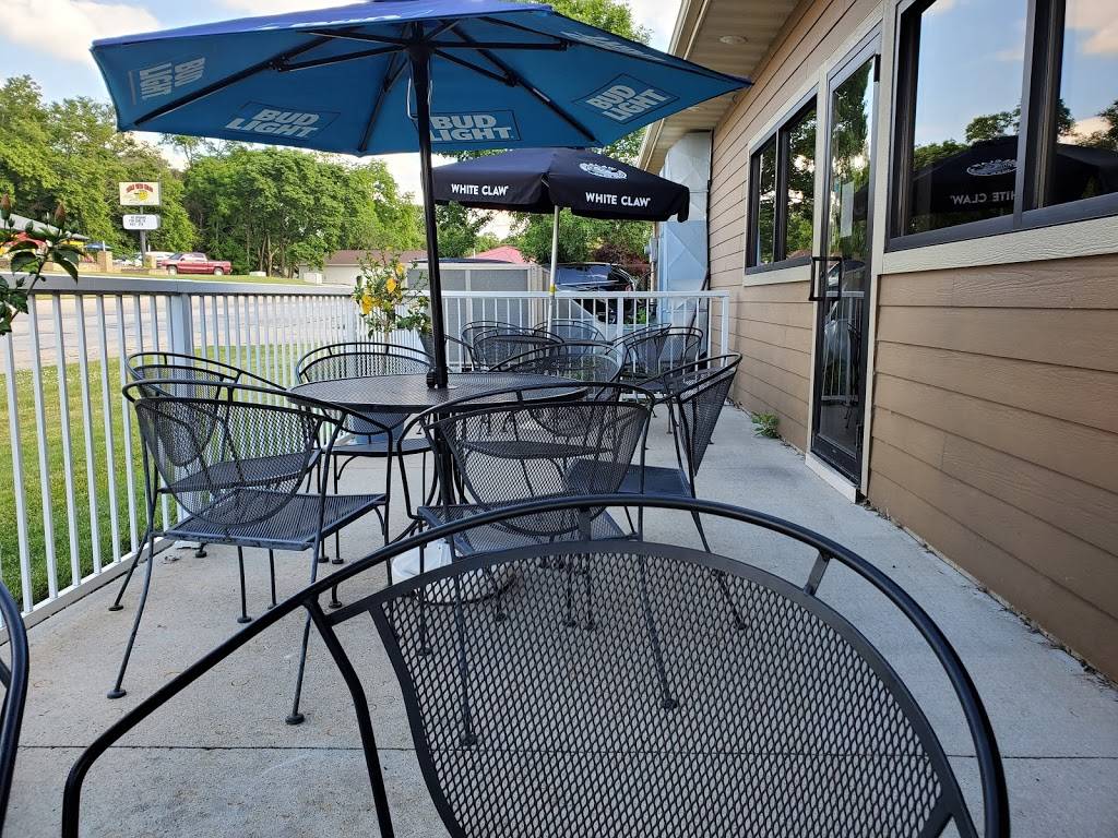 Dukes Burgers | restaurant | 293 Okoboji Grove Rd N, Arnolds Park, IA 51331, USA | 7123328059 OR +1 712-332-8059