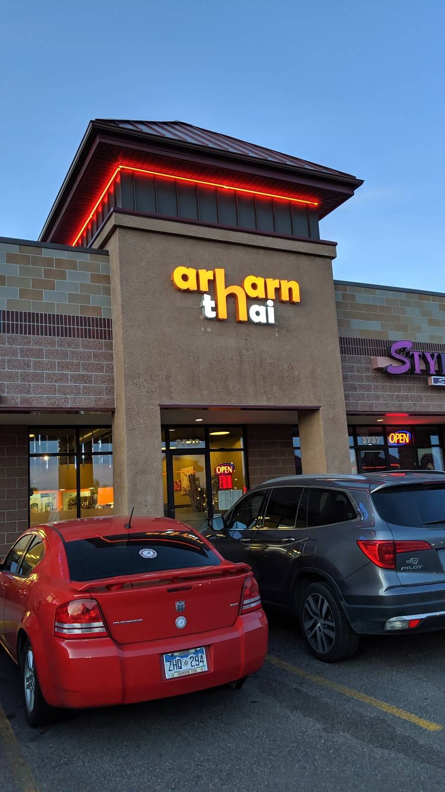 Arharn Thai | restaurant | 3739 Bloomington St, Colorado Springs, CO 80922, USA | 7195966559 OR +1 719-596-6559