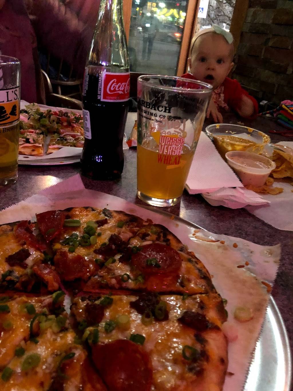 Quezzas | restaurant | 424 S Lamar Blvd, Austin, TX 78704, USA | 5129837927 OR +1 512-983-7927