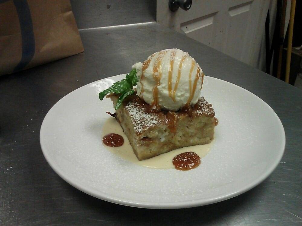 Conrads Restaurant | restaurant | 121 Main St, Foxborough, MA 02035, USA | 5085943006 OR +1 508-594-3006