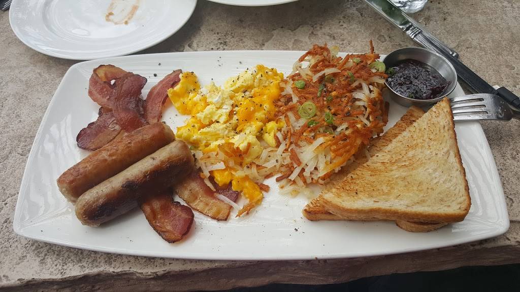 The Waterfront Restaurant and Tavern | restaurant | 328 Front St S, La Crosse, WI 54601, USA | 6087825400 OR +1 608-782-5400