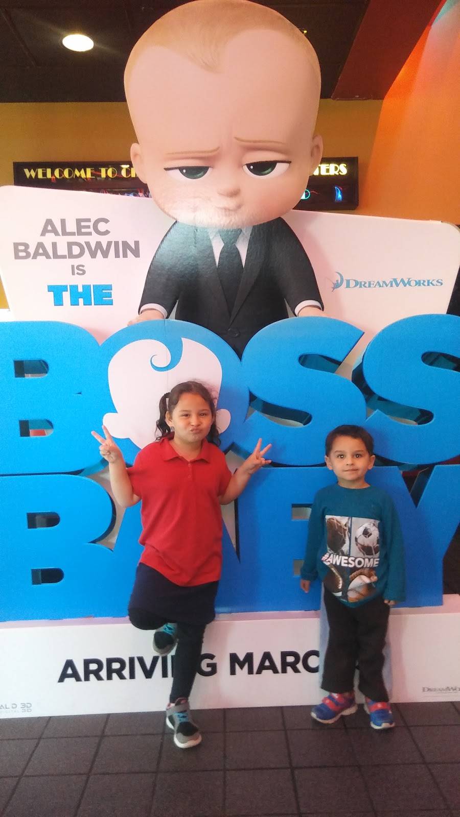 Cinema Cafe | restaurant | 1044 Von Schilling Dr, Hampton, VA 23666, USA | 7575237469 OR +1 757-523-7469