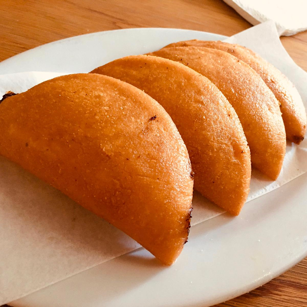 Maracaibo Bistro | restaurant | 665 Newtown Rd UNIT 112, Virginia Beach, VA 23462, USA | 7577020111 OR +1 757-702-0111