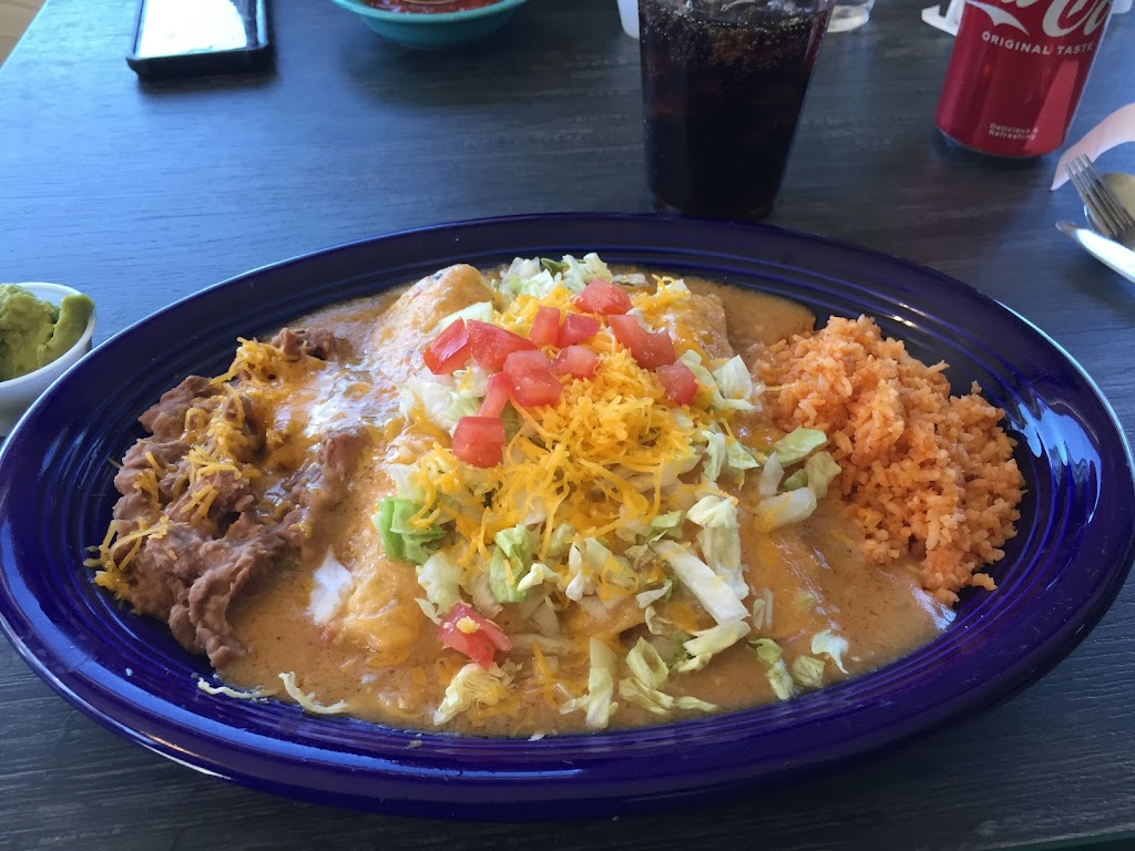 JULIANS Mexican Restaurant | restaurant | 2111 W Northern Ave, Pueblo, CO 81004, USA | 7195614040 OR +1 719-561-4040