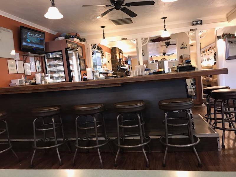 Hoges | restaurant | 16128 E Liverpool Rd, East Liverpool, OH 43920, USA | 3303863332 OR +1 330-386-3332